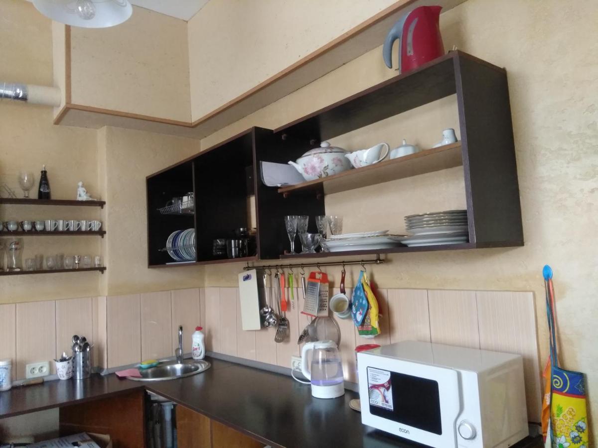 苏呼米 Гостевой Дом Ксения酒店 外观 照片