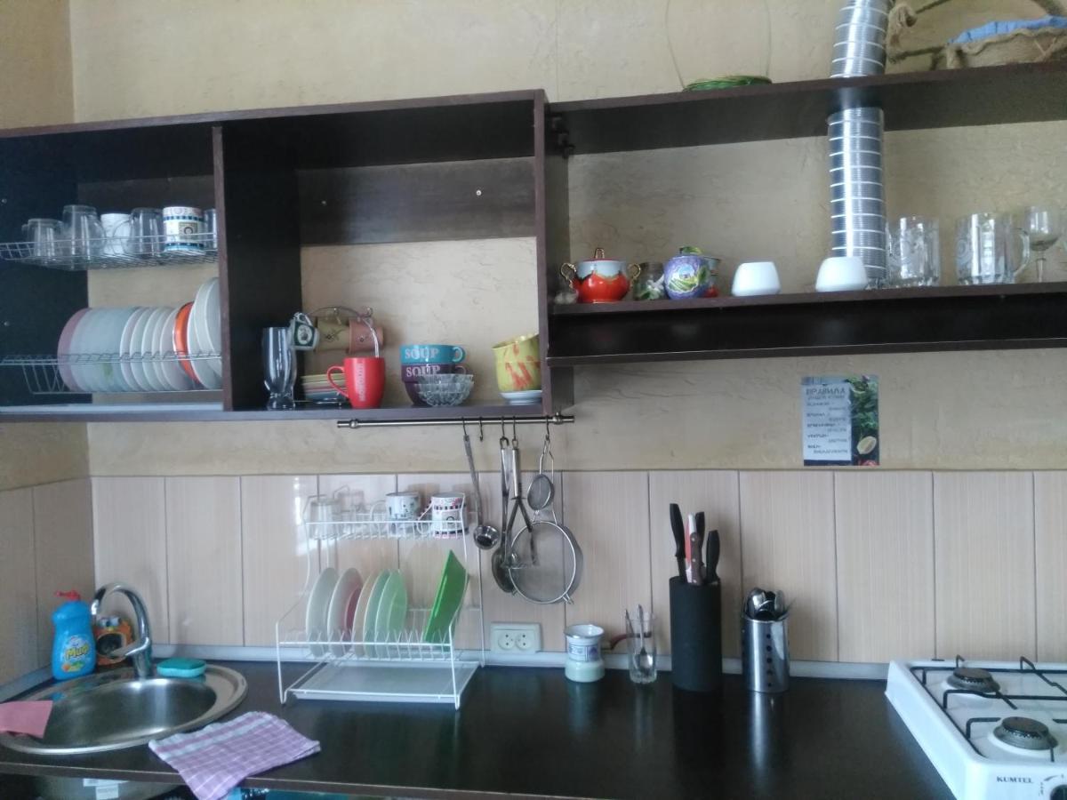 苏呼米 Гостевой Дом Ксения酒店 外观 照片