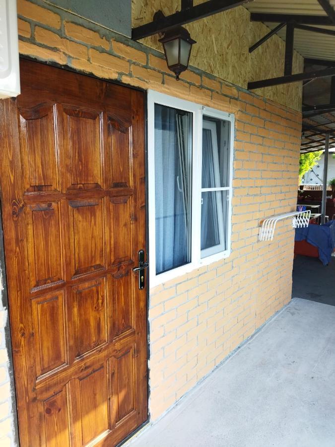 苏呼米 Гостевой Дом Ксения酒店 外观 照片